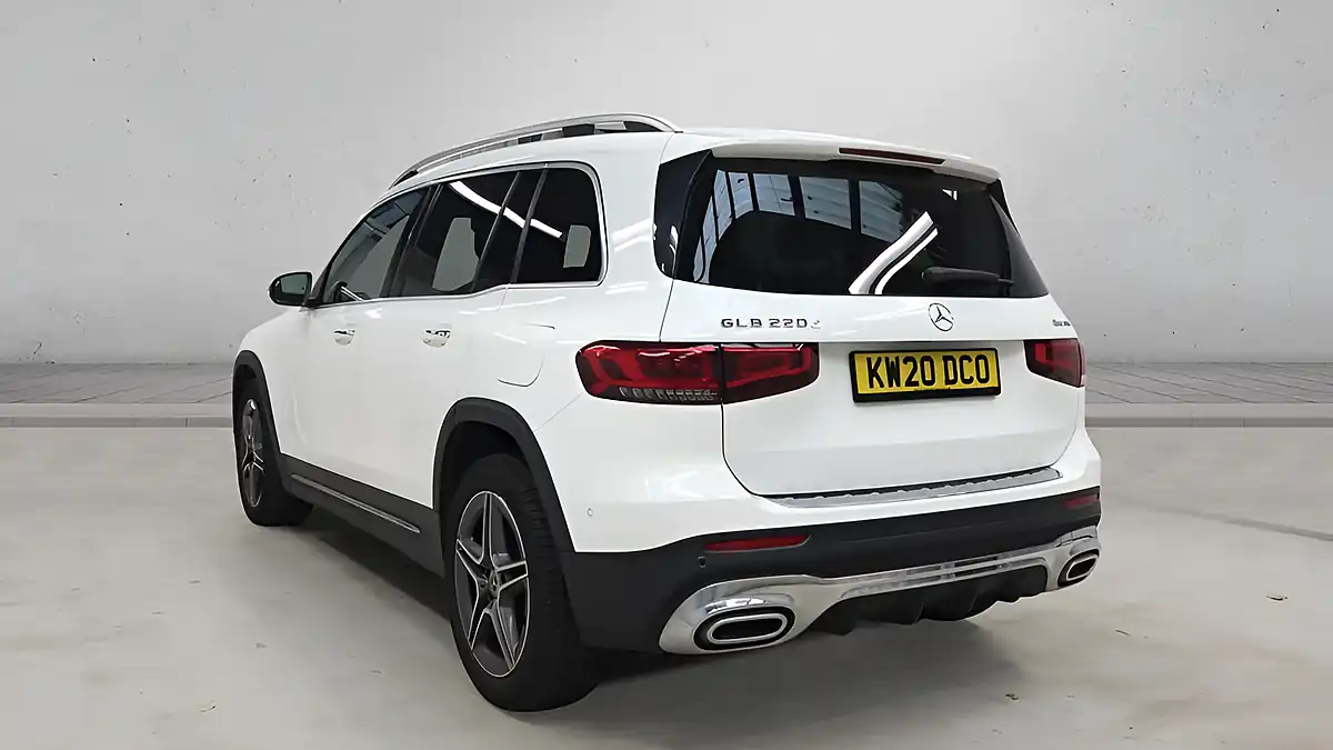 Used 2020 Mercedes-Benz Glb AMG Line (premium) White - Interior and Exterior details 3
