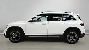 Used 2020 Mercedes-Benz Glb AMG Line (premium) White - Interior and Exterior details 6