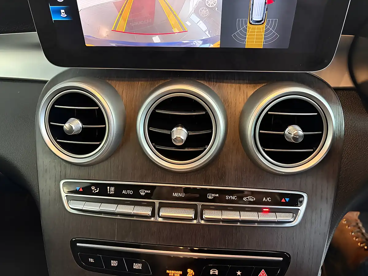 Used 2020 Mercedes-Benz Glc AMG Blue - Interior and Exterior details 19
