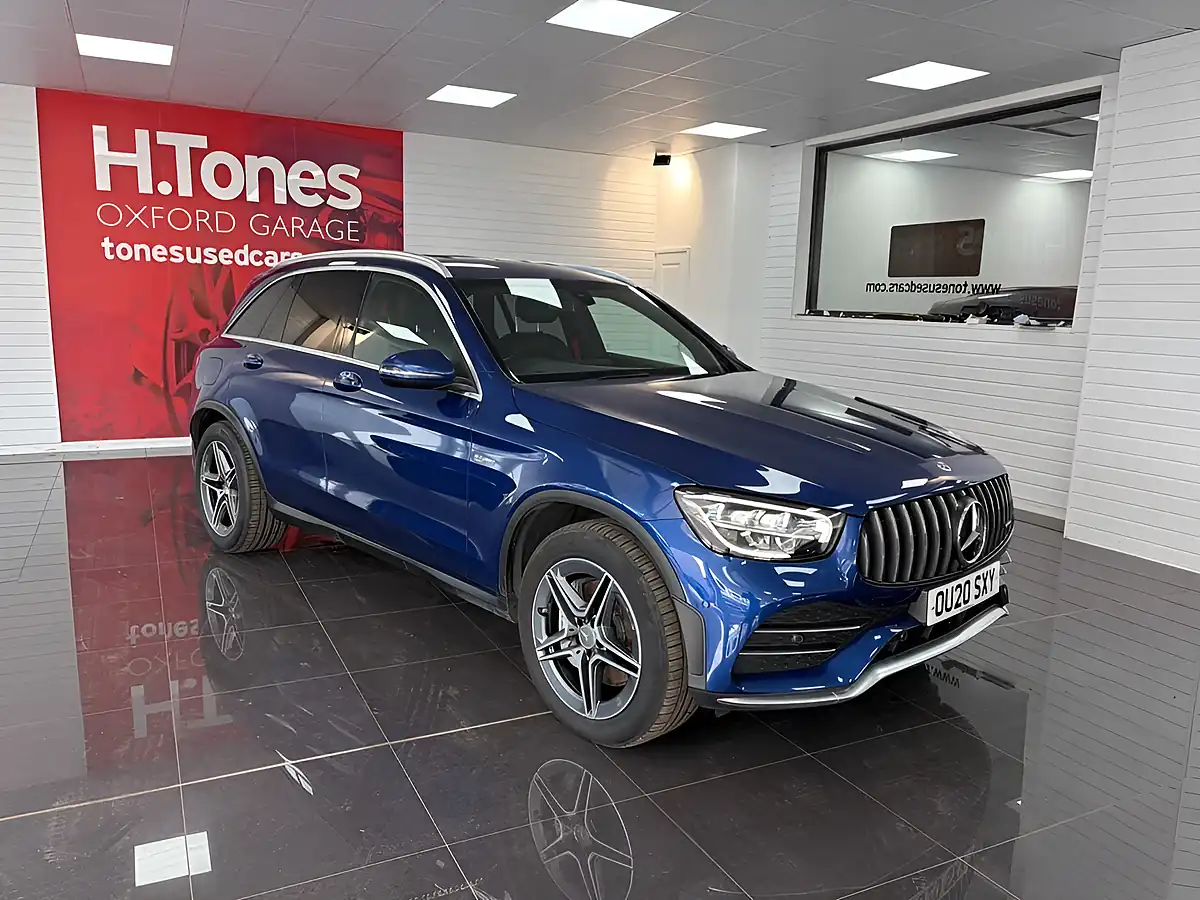 Used 2020 Mercedes-Benz Glc AMG Blue - Interior and Exterior details 5