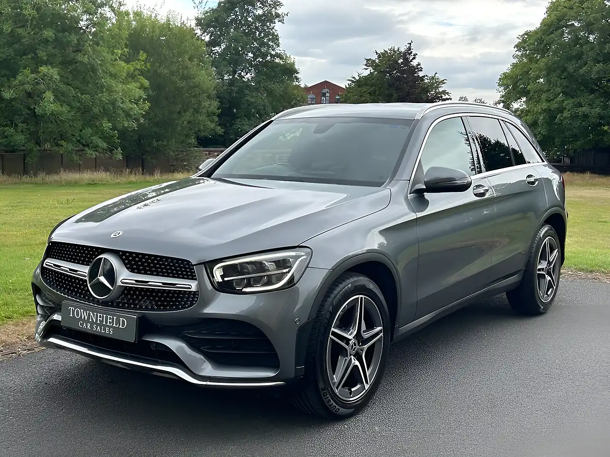 Used 2020 Mercedes-Benz Glc AMG Line Grey - Interior and Exterior details 3
