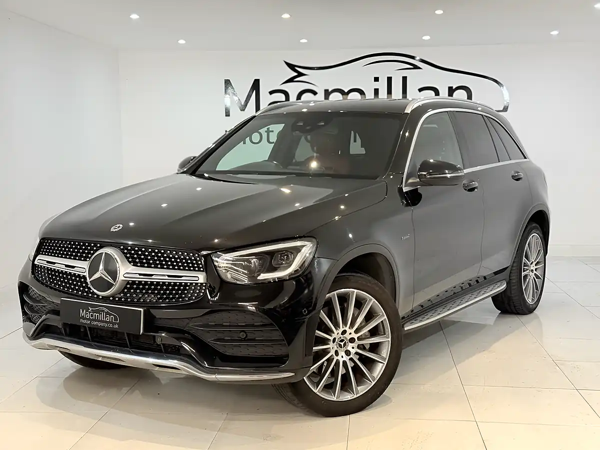 Used 2020 Mercedes-Benz Glc AMG Line (premium) Black - Interior and Exterior details 5