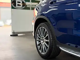 Used 2020 Mercedes-Benz Glc AMG Line Premium Blue - Interior and Exterior details 14