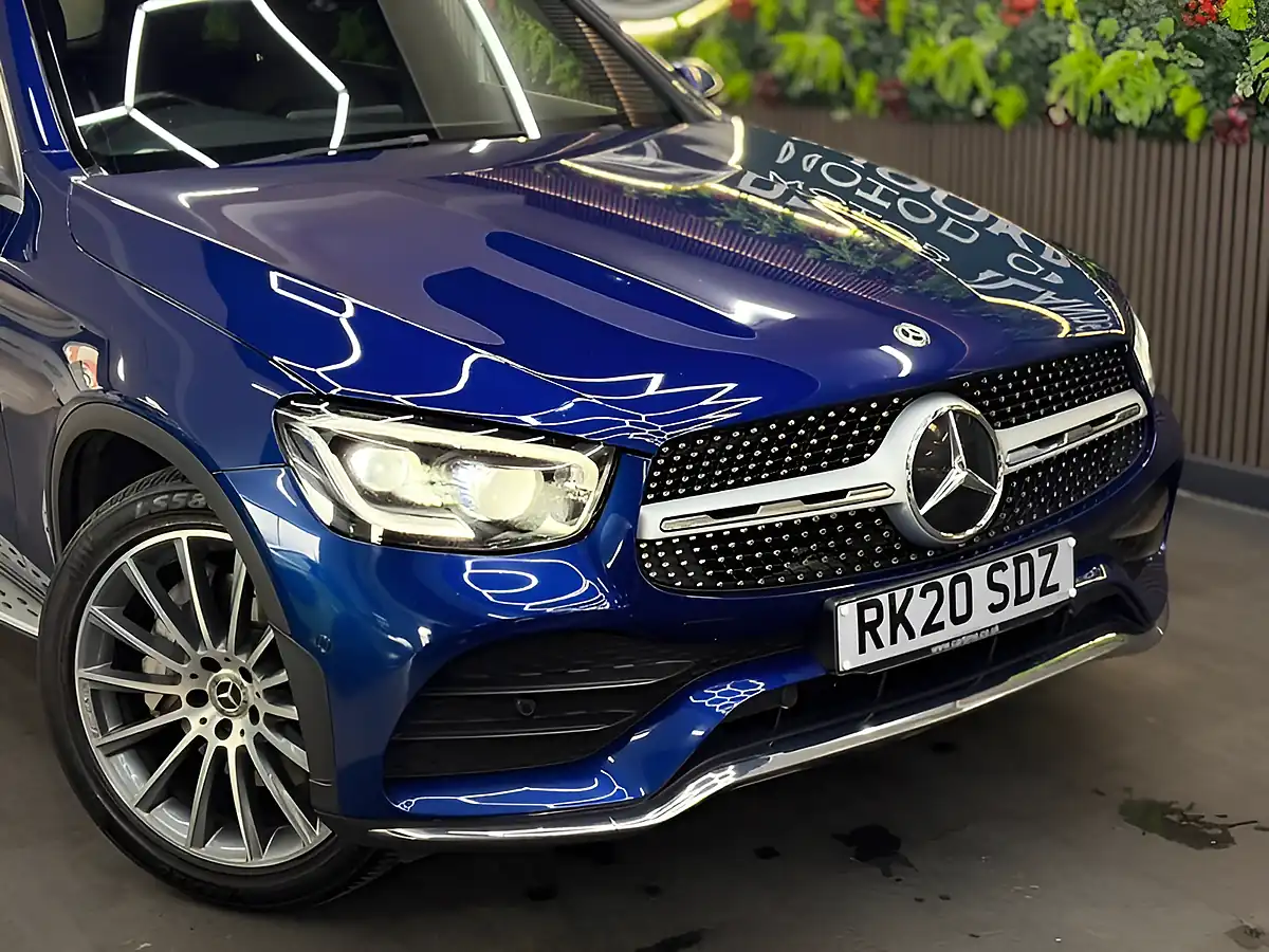 Used 2020 Mercedes-Benz Glc AMG Line Premium Blue - Interior and Exterior details 3