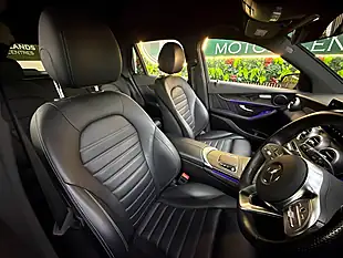 Used 2020 Mercedes-Benz Glc AMG Line Premium Blue - Interior and Exterior details 8