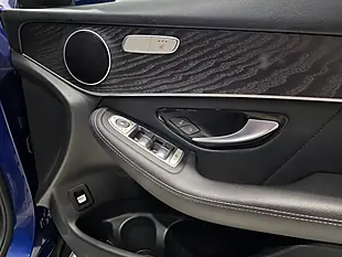 Used 2020 Mercedes-Benz Glc AMG Line Premium Blue - Interior and Exterior details 15