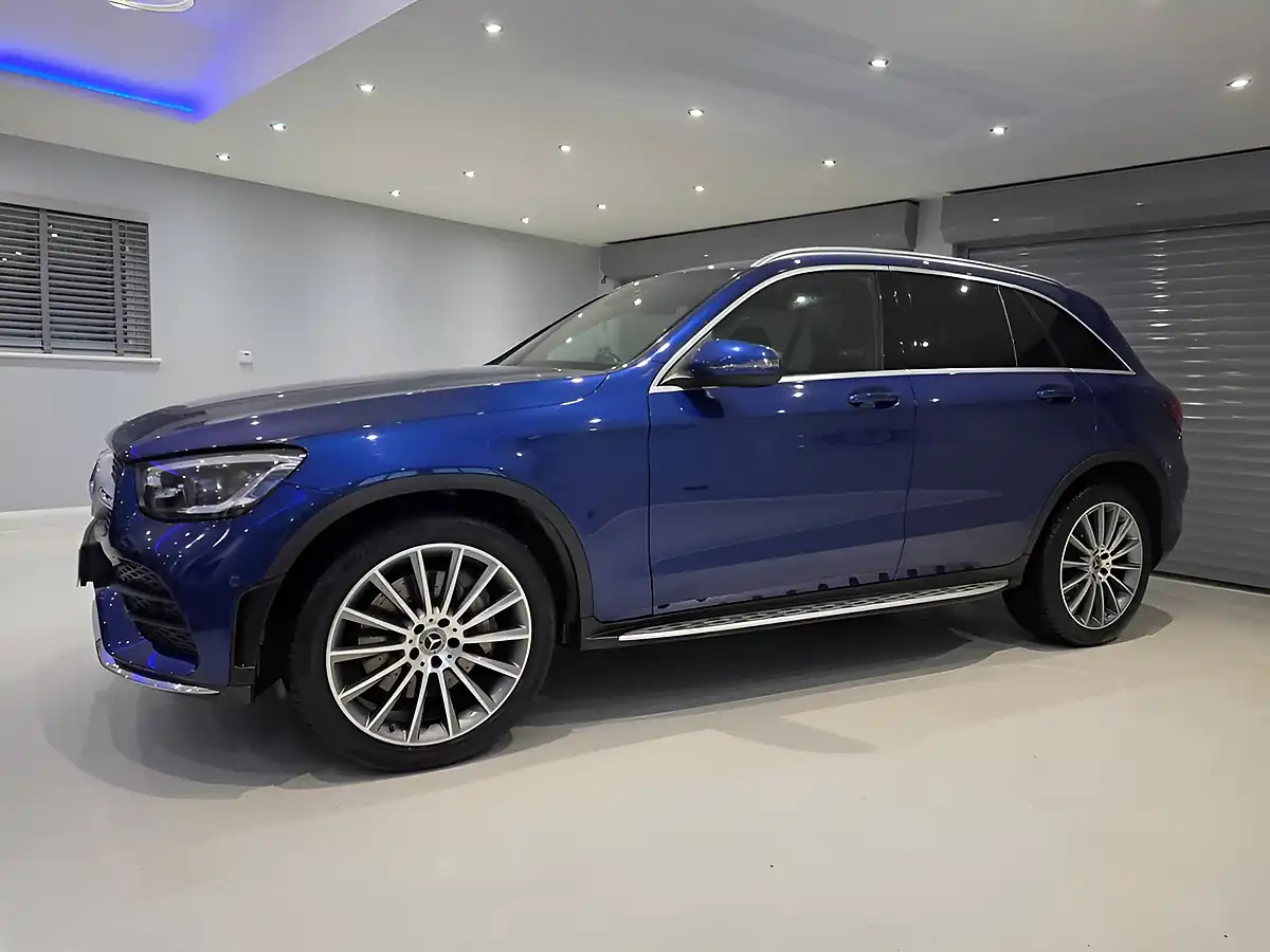Used 2020 Mercedes-Benz Glc AMG Line Premium Blue - Interior and Exterior details 8