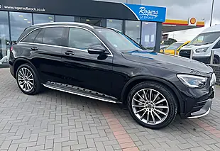Used 2020 Mercedes-Benz Glc AMG Line Premium Obsidian Black - Interior and Exterior details 4