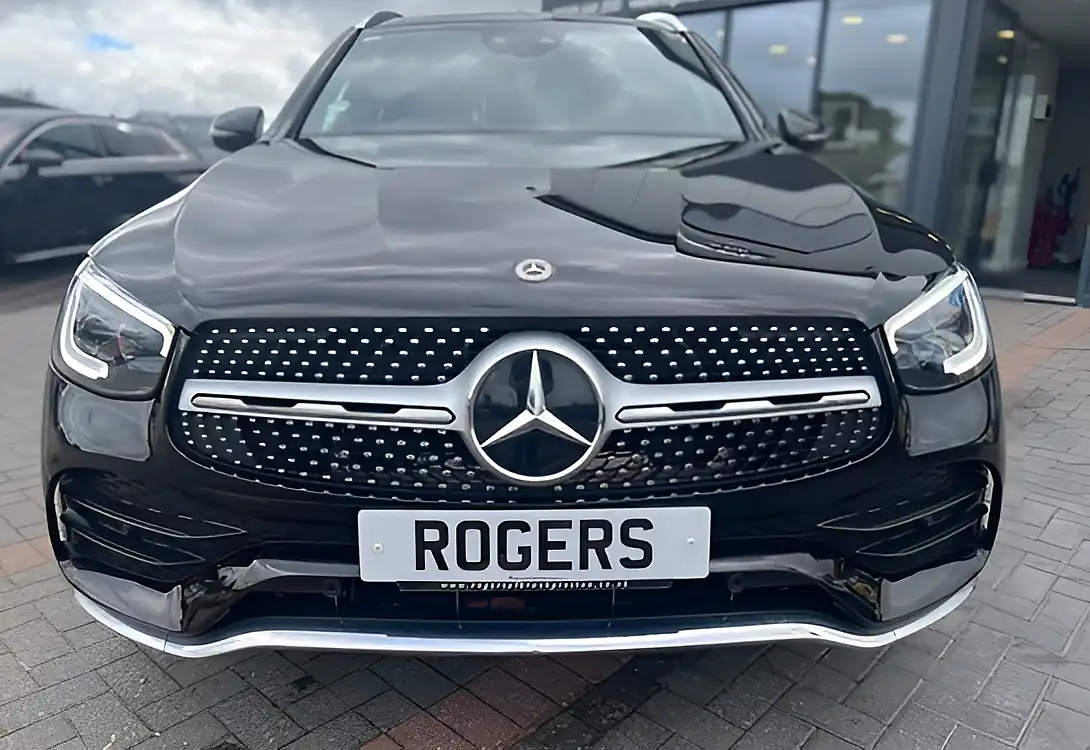 Used 2020 Mercedes-Benz Glc AMG Line Premium Obsidian Black - Interior and Exterior details 5