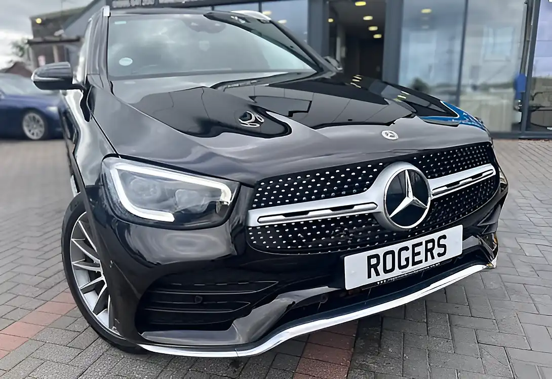 Used 2020 Mercedes-Benz Glc AMG Line Premium Obsidian Black - Interior and Exterior details 6