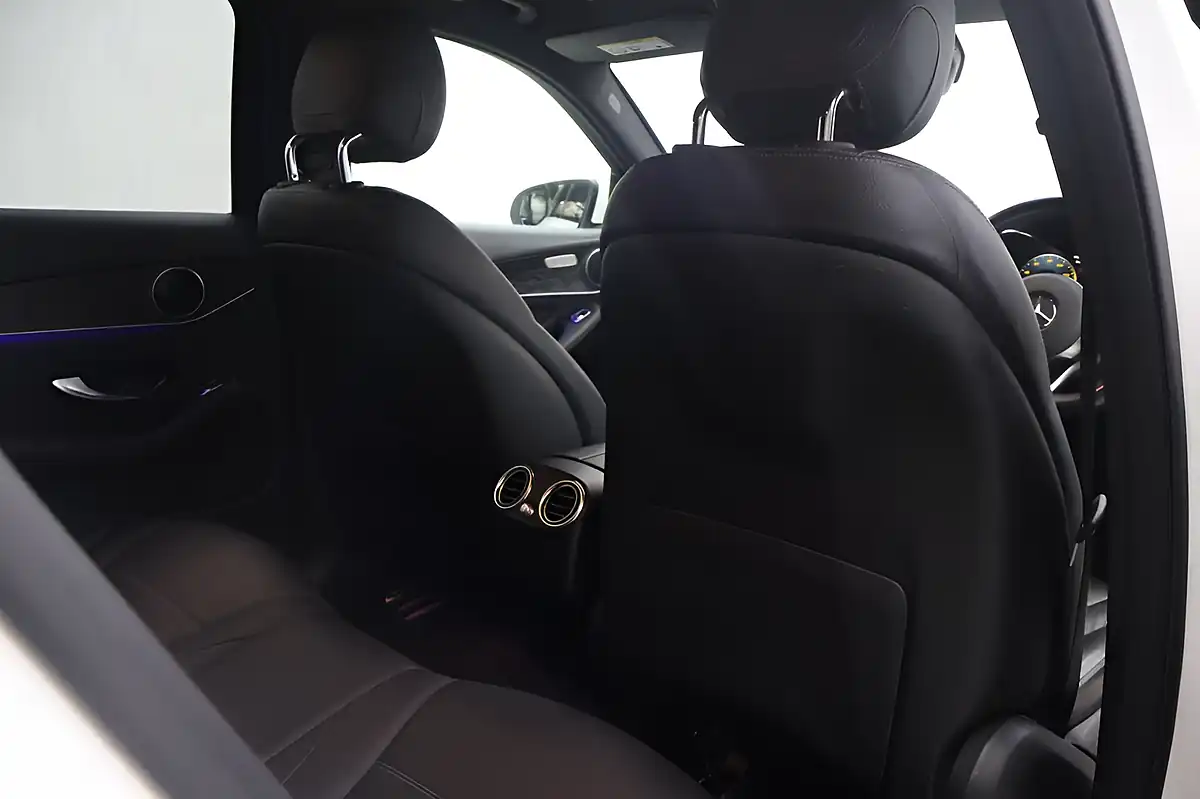 Used 2020 Mercedes-Benz Glc AMG Line (premium) White - Interior and Exterior details 18