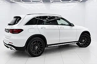 Used 2020 Mercedes-Benz Glc AMG Line (premium) White - Interior and Exterior details 9
