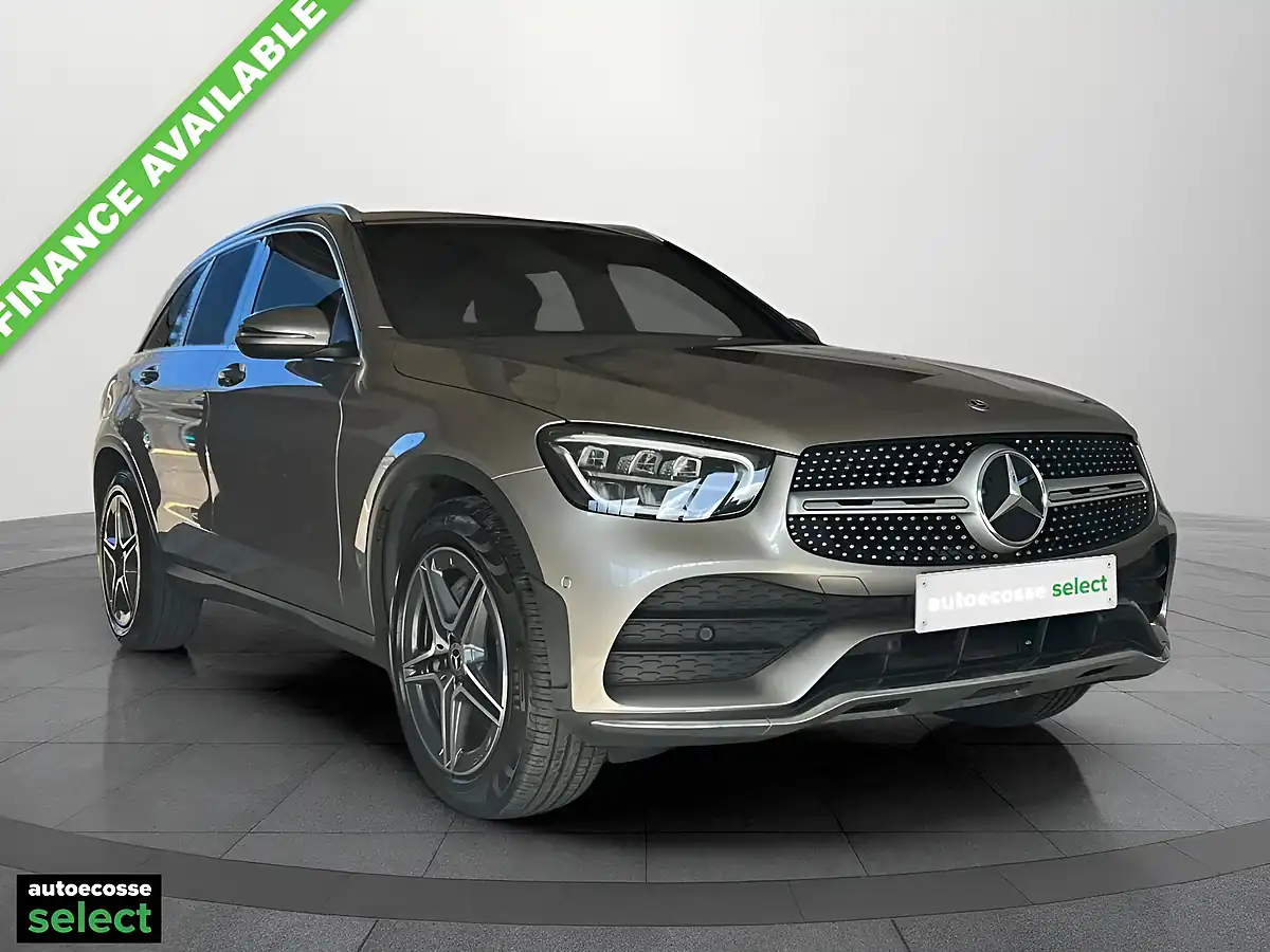 Used 2020 Mercedes-Benz Glc AMG Line Silver - Front View