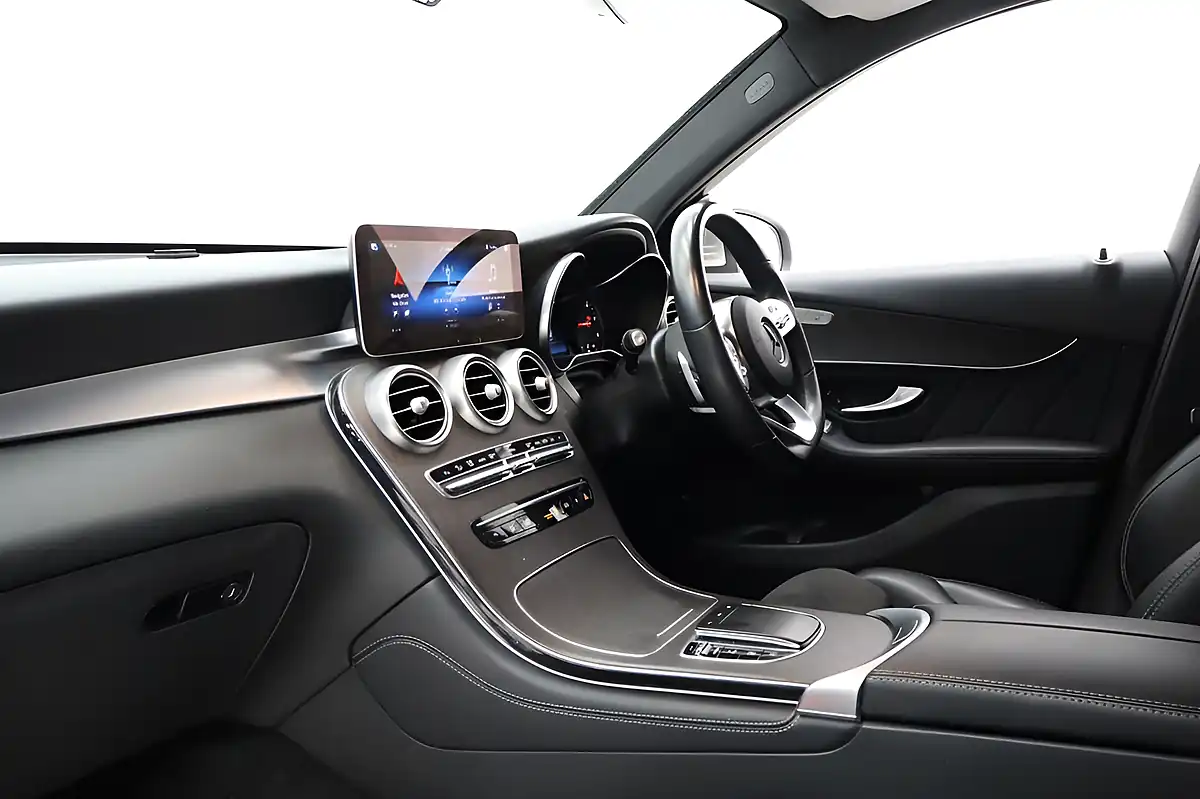 Used 2020 Mercedes-Benz Glc AMG Line Silver - Interior and Exterior details 10