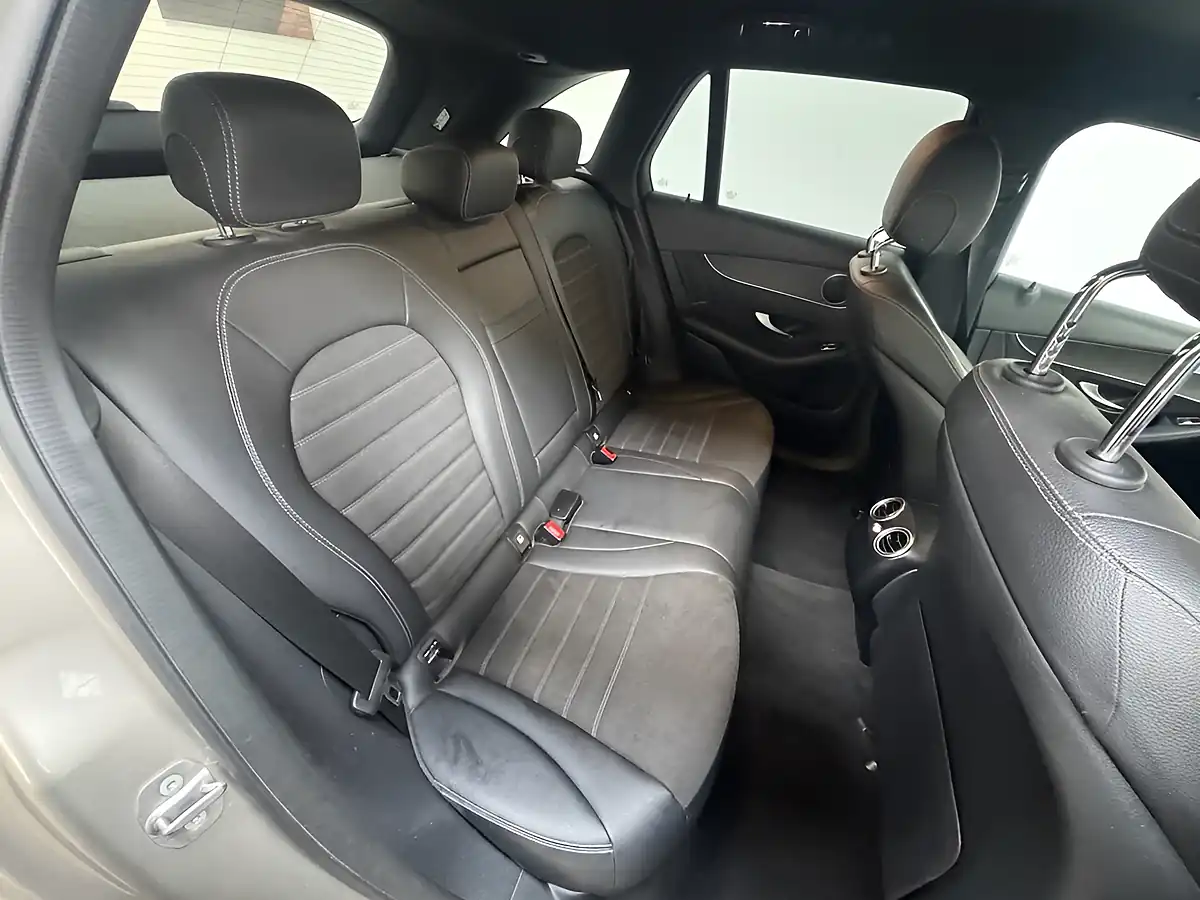Used 2020 Mercedes-Benz Glc AMG Line Silver - Interior and Exterior details 12
