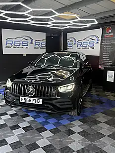 Used 2020 Mercedes-Benz Glc AMG Premium Black - Interior and Exterior details 15