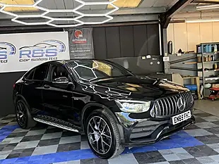 Used 2020 Mercedes-Benz Glc AMG Premium Black - Interior and Exterior details 9
