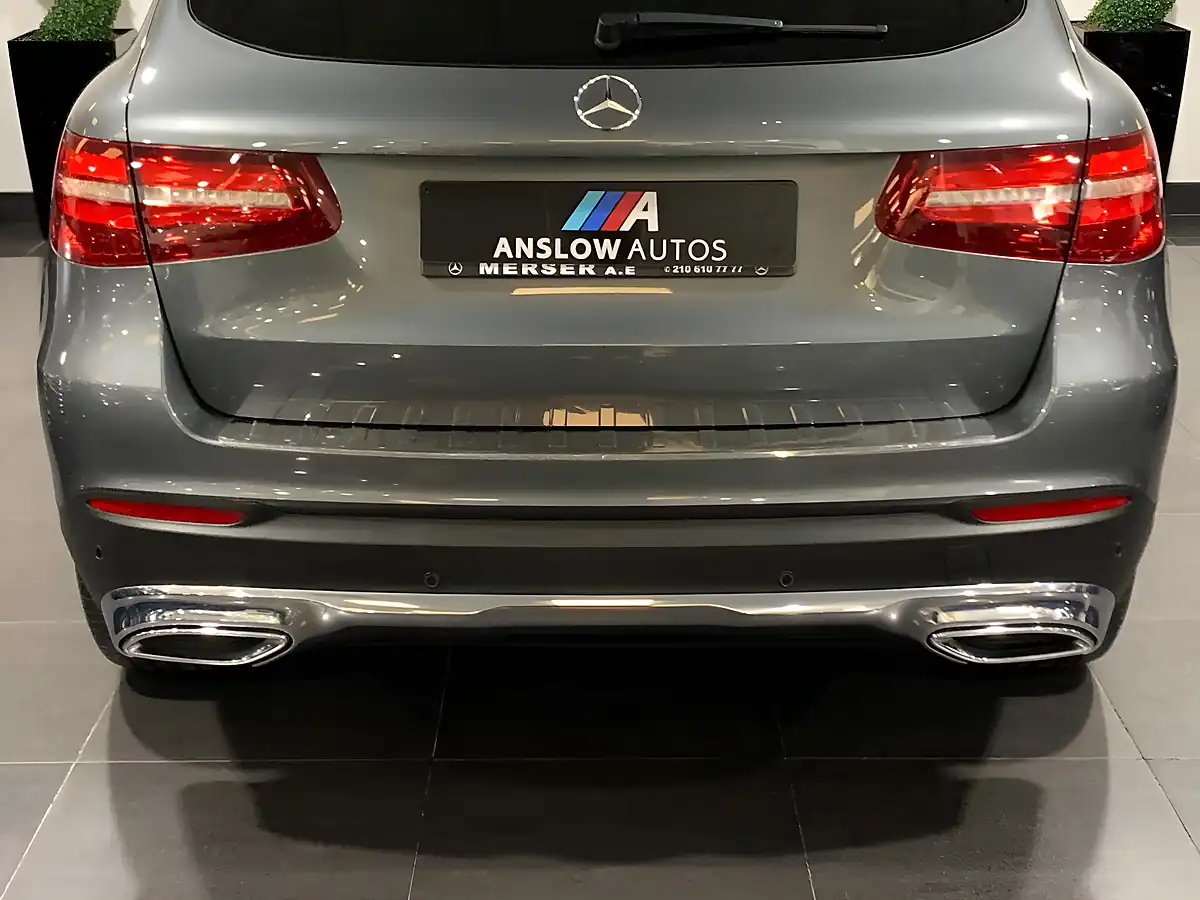 Used 2020 Mercedes-Benz Glc Se Grey - Interior and Exterior details 11