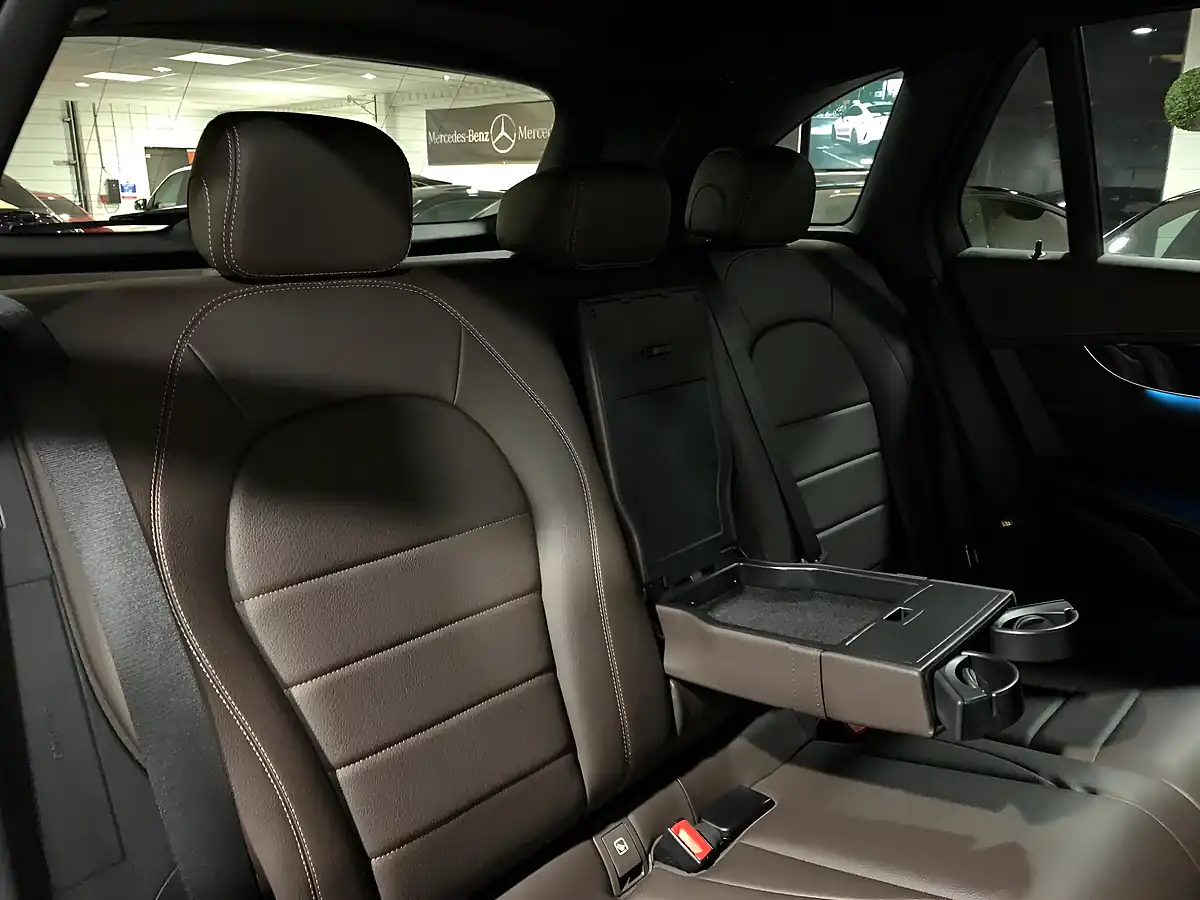 Used 2020 Mercedes-Benz Glc Se Grey - Interior and Exterior details 14