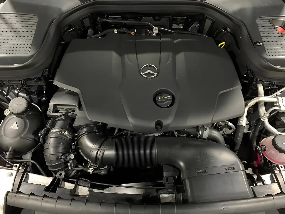 Used 2020 Mercedes-Benz Glc Se Grey - Interior and Exterior details 20