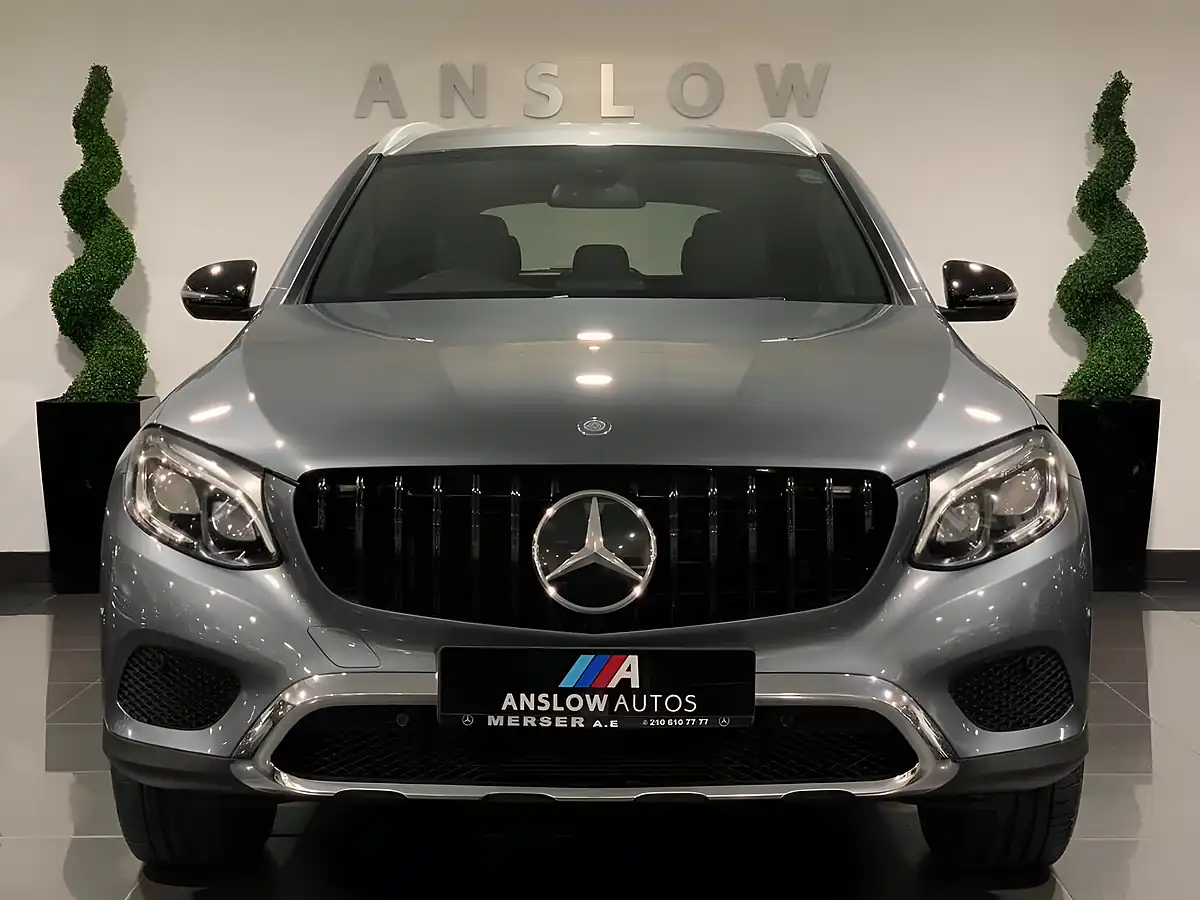 Used 2020 Mercedes-Benz Glc Se Grey - Interior and Exterior details 3
