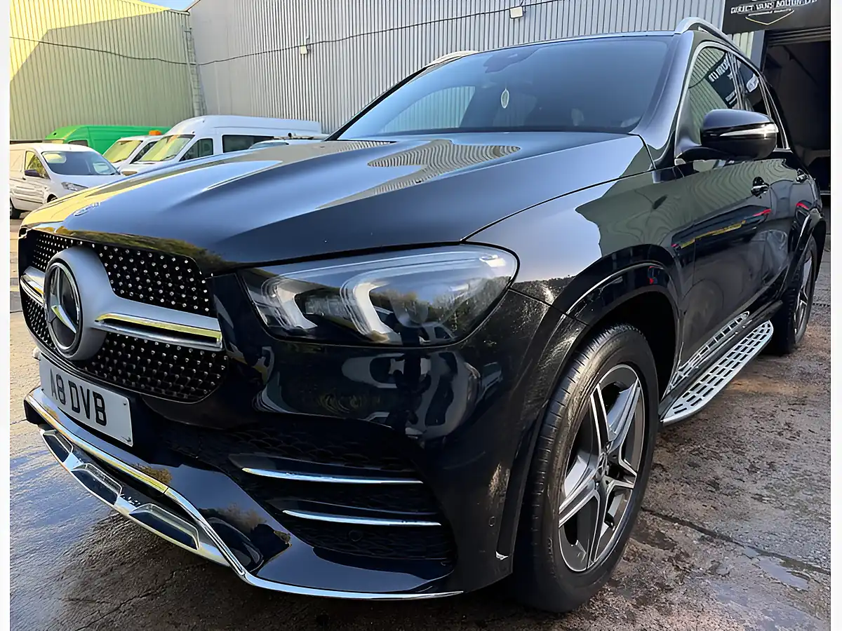 Used 2020 Mercedes-Benz Gle AMG Line (premium) Black - Interior and Exterior details 4