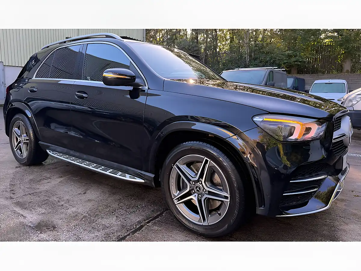 Used 2020 Mercedes-Benz Gle AMG Line (premium) Black - Interior and Exterior details 6