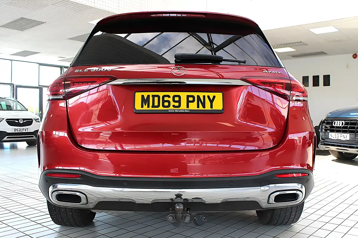 Used 2020 Mercedes-Benz Gle AMG Line (premium Plus) Hyacinth Red Bright - Interior and Exterior details 15