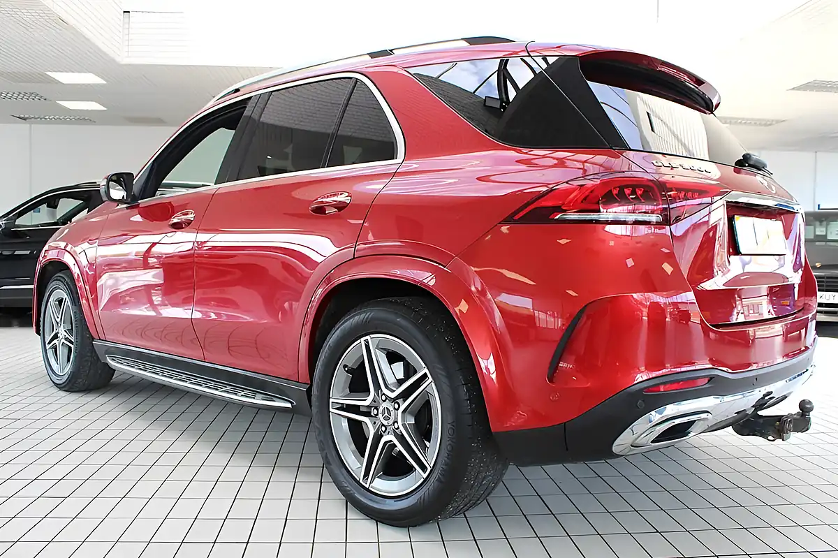 Used 2020 Mercedes-Benz Gle AMG Line (premium Plus) Hyacinth Red Bright - Interior and Exterior details 17