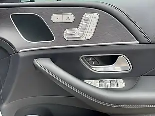 Used 2020 Mercedes-Benz Gle AMG Line (premium) Silver - Interior and Exterior details 14