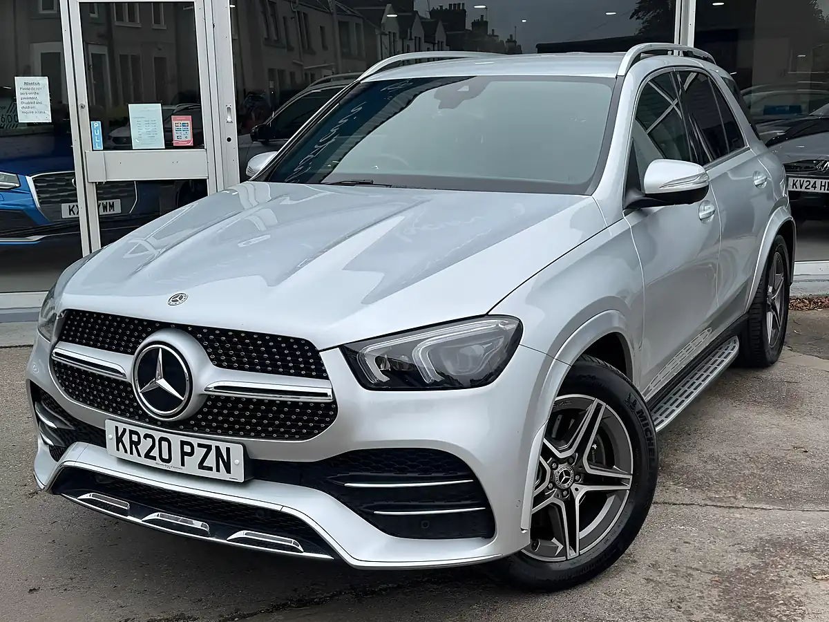 Used 2020 Mercedes-Benz Gle AMG Line (premium) Silver - Interior and Exterior details 4
