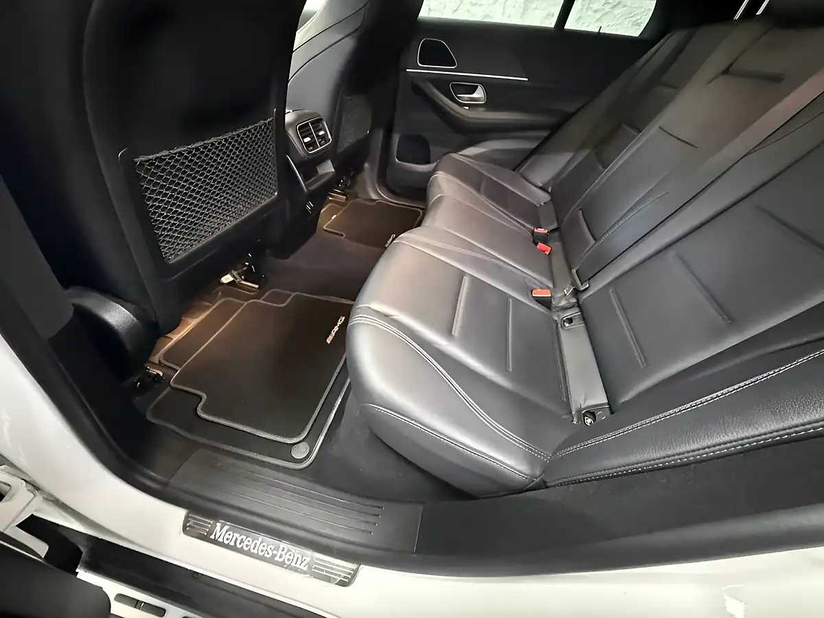 Used 2020 Mercedes-Benz Gle AMG Line White - Interior and Exterior details 14