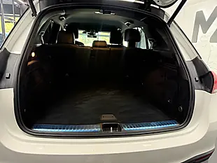 Used 2020 Mercedes-Benz Gle AMG Line White - Interior and Exterior details 15