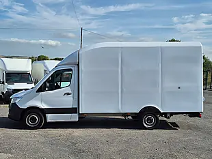 Used 2020 Mercedes-Benz Sprinter 13FT 6 Luton Box L2 White - Interior and Exterior details 4