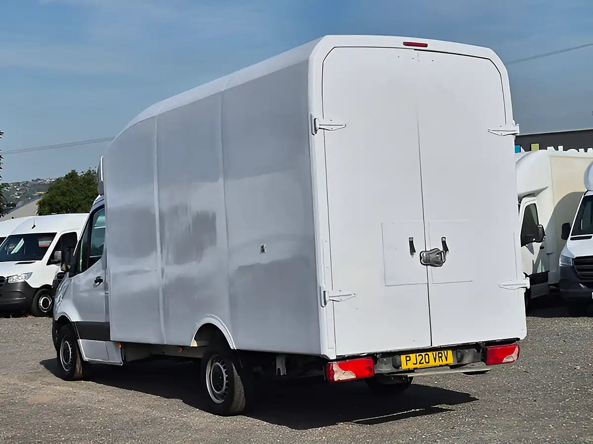 Used 2020 Mercedes-Benz Sprinter 13FT 6 Luton Box L2 White - Interior and Exterior details 6