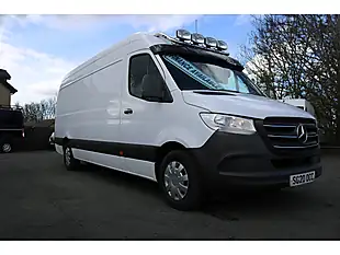 Used 2020 Mercedes-Benz Sprinter 314 Lwb White - Interior and Exterior details 11