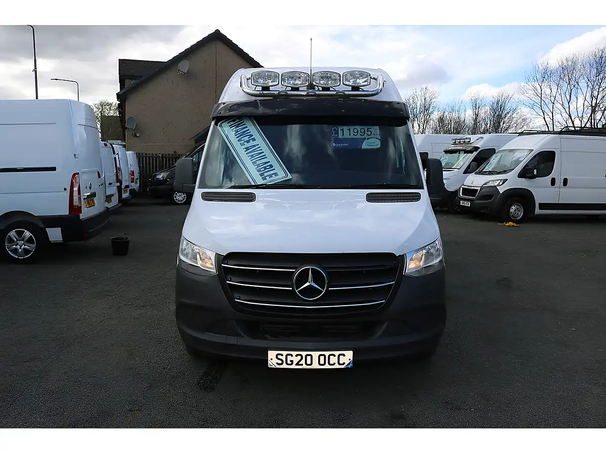 Used 2020 Mercedes-Benz Sprinter 314 Lwb White - Interior and Exterior details 2