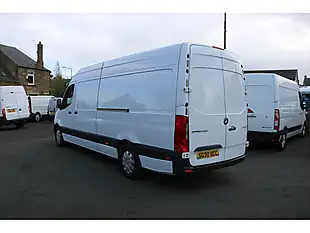 Used 2020 Mercedes-Benz Sprinter 314 Lwb White - Interior and Exterior details 5
