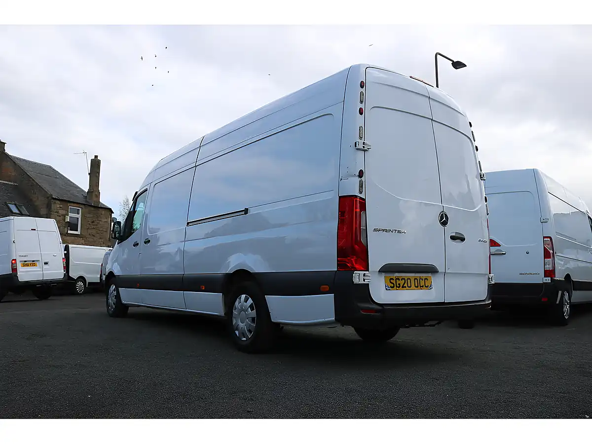 Used 2020 Mercedes-Benz Sprinter 314 Lwb White - Interior and Exterior details 6