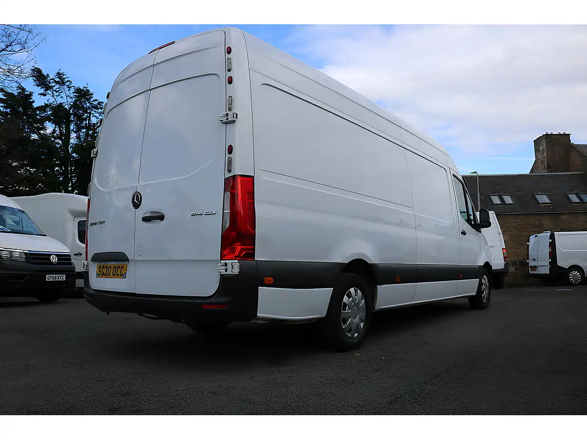 Used 2020 Mercedes-Benz Sprinter 314 Lwb White - Interior and Exterior details 9