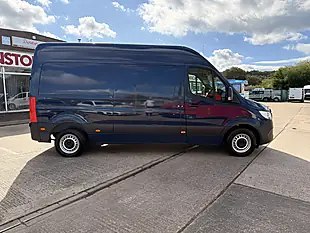 Used 2020 Mercedes-Benz Sprinter L2 H2 Mwb High Roof Blue - Interior and Exterior details 2