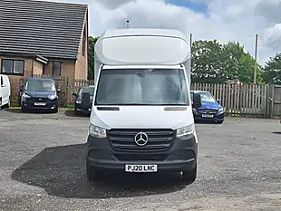 Used 2020 Mercedes-Benz Sprinter Luton Box L2 White - Interior and Exterior details 14