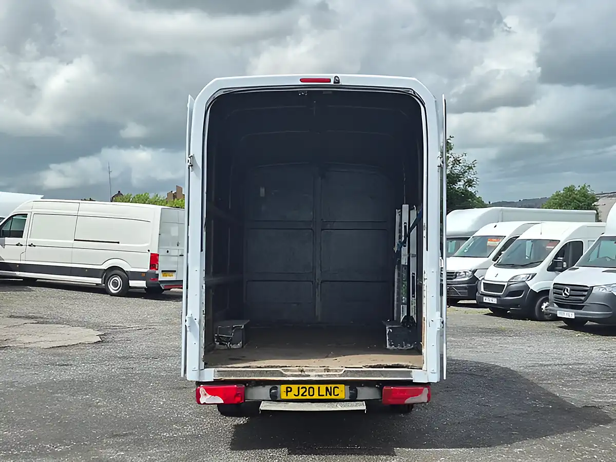 Used 2020 Mercedes-Benz Sprinter Luton Box L2 White - Interior and Exterior details 8
