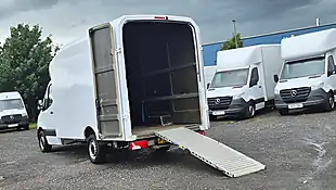 Used 2020 Mercedes-Benz Sprinter Luton Box L2 White - Interior and Exterior details 9
