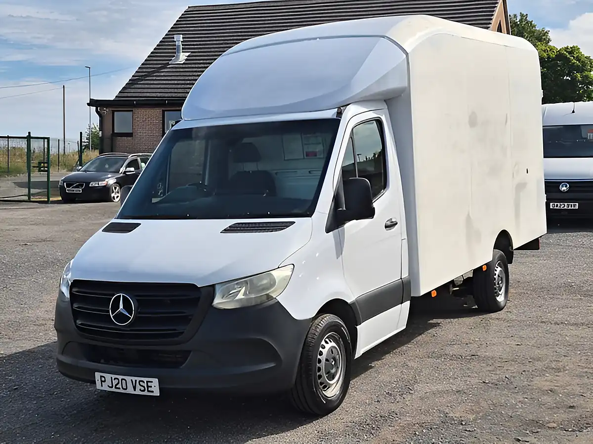 Used 2020 Mercedes-Benz Sprinter Luton Box L2 White - Front View