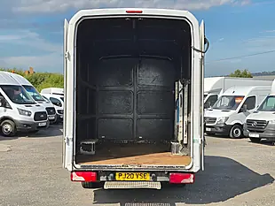 Used 2020 Mercedes-Benz Sprinter Luton Box L2 White - Interior and Exterior details 10