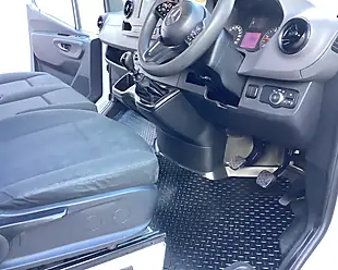 Used 2020 Mercedes-Benz Sprinter Lwb Drop-Side White - Interior and Exterior details 17