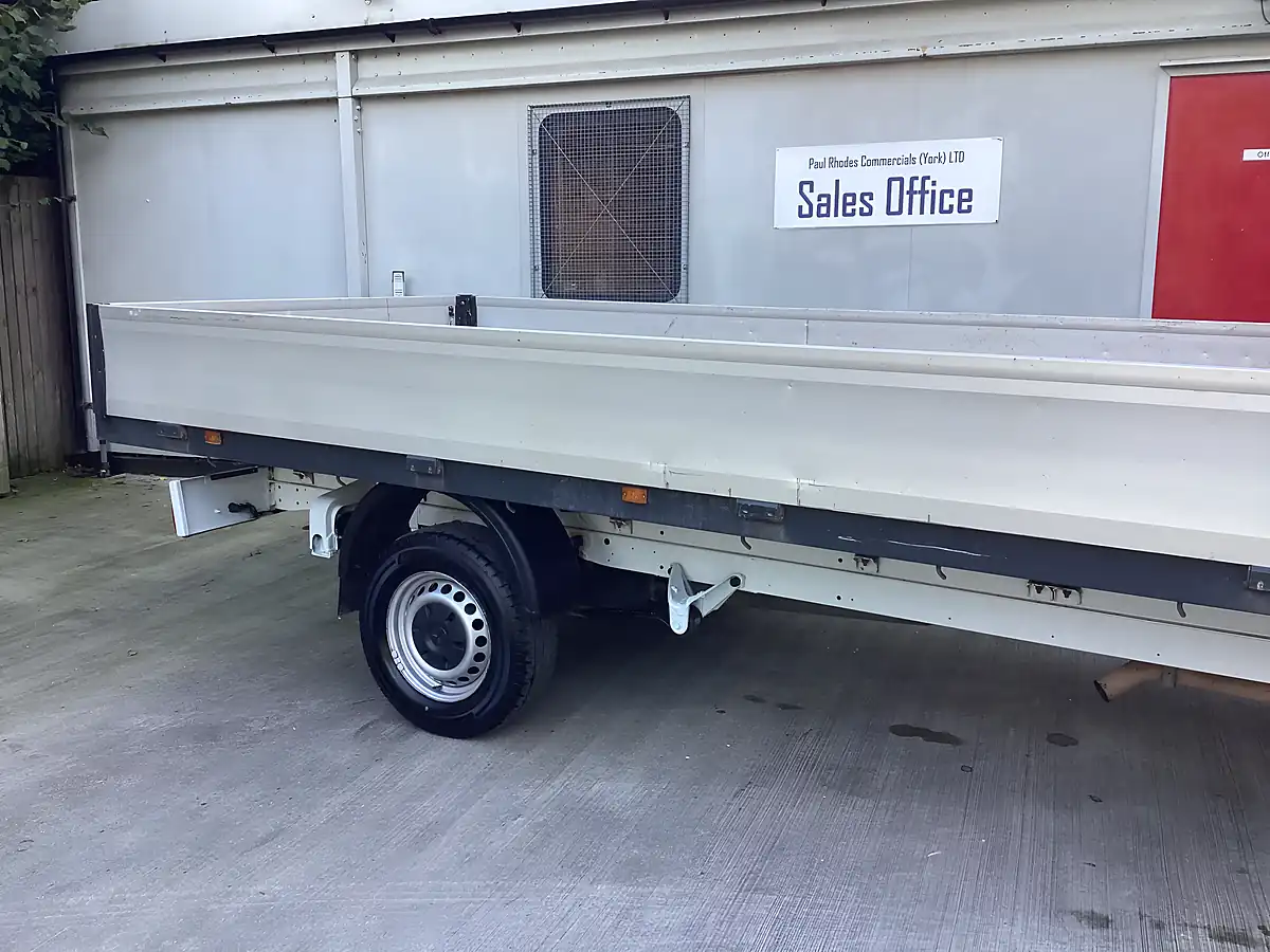 Used 2020 Mercedes-Benz Sprinter Lwb Drop-Side White - Interior and Exterior details 9