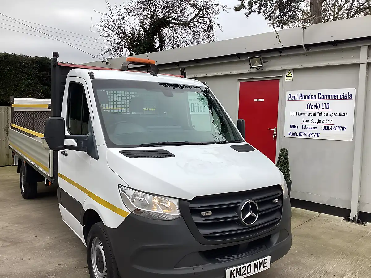 Used 2020 Mercedes-Benz Sprinter Lwb Pick-Up White - Interior and Exterior details 3