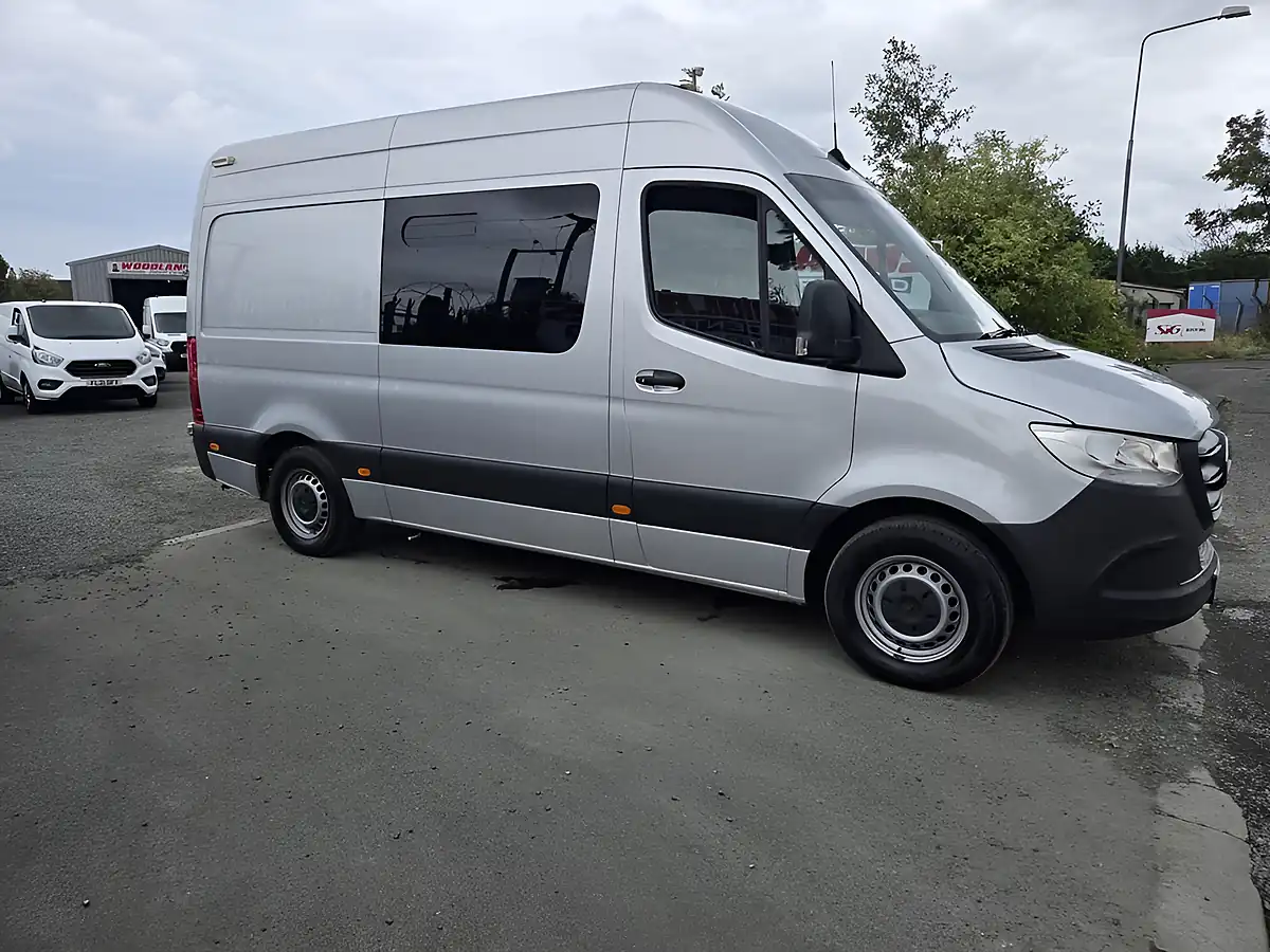 Used 2020 Mercedes-Benz Sprinter Progressive Silver - Interior and Exterior details 2